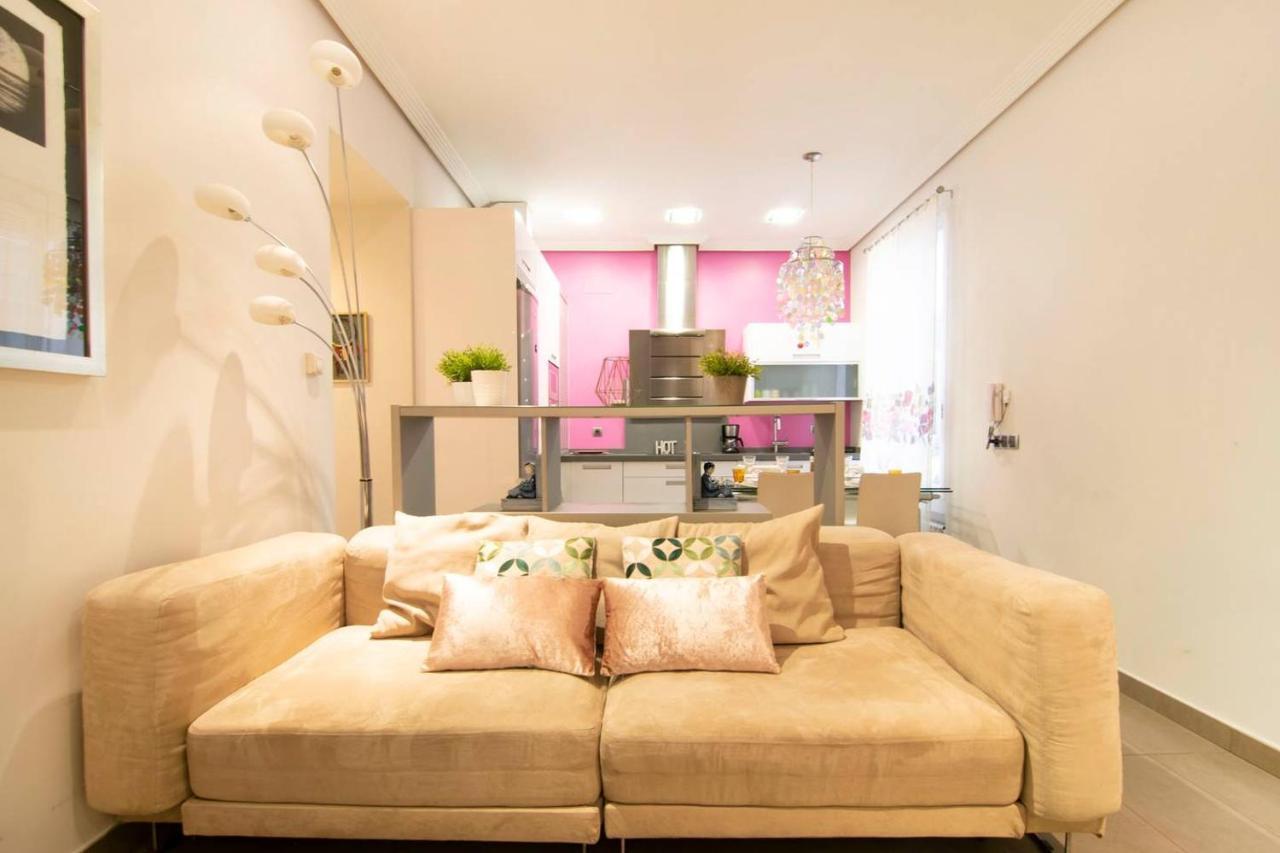 Cozy Apartment Near San Miguel Market By Batuecas マドリード エクステリア 写真